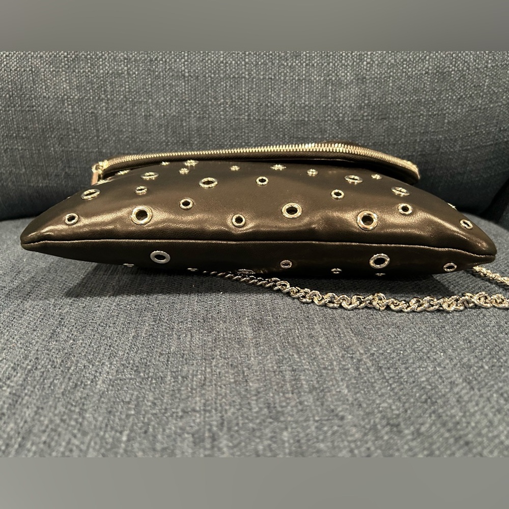 Henri Bendel's black/ silver grommet purse NWOT - Picture 3 of 10